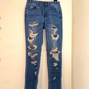 American Eagle Outfitters Ripped Jeans